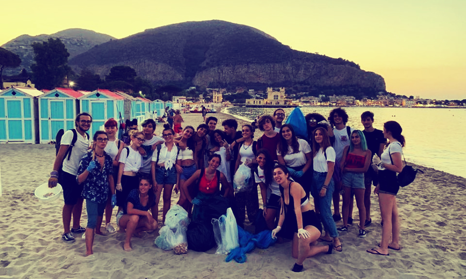 Trashitout, l’idea americana per pulire Mondello