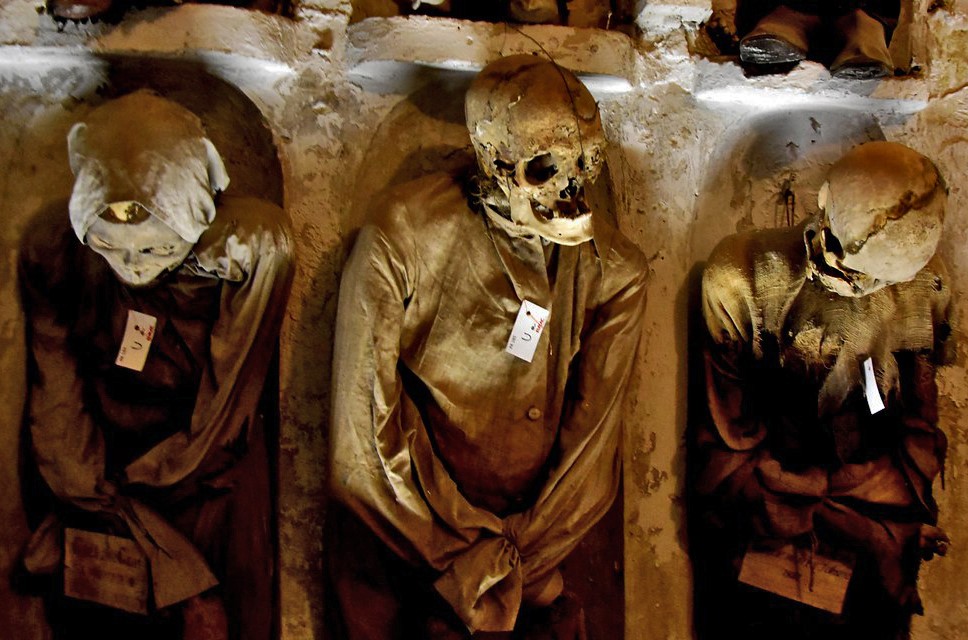 Le catacombe dei Cappuccini e la storia della piccola Rosalia
